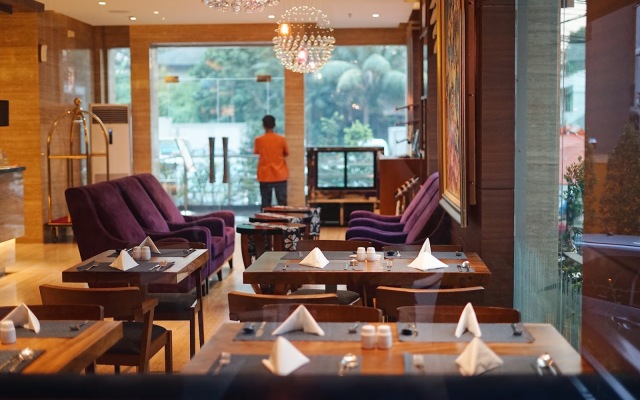 Sotis Residence Pejompongan