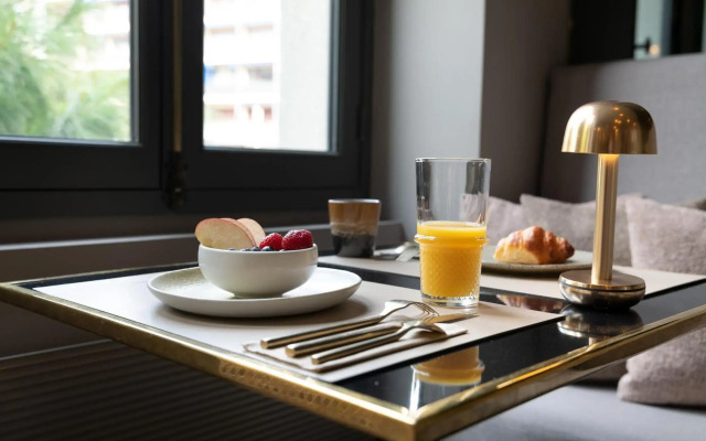 Hebe Hotel