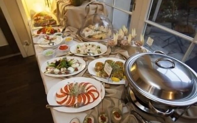 Villa Estera - Hotel & Restauracja