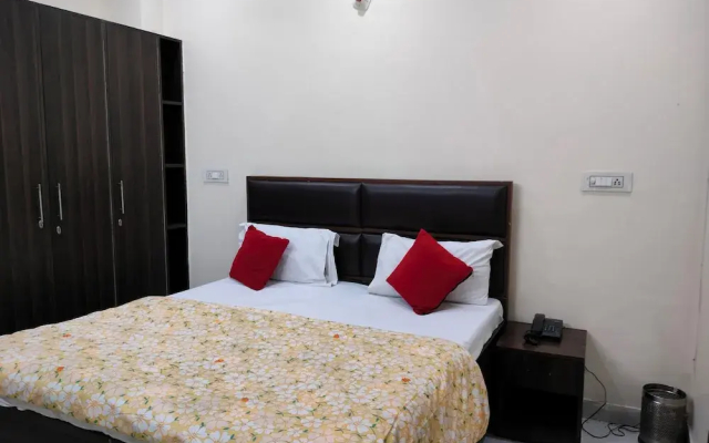 Hotel Star Light Near Nizamuddin Station