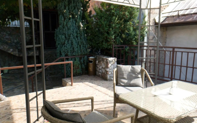 Studio Apartments Siesta