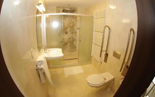 Hotel Pod Złotą Koroną