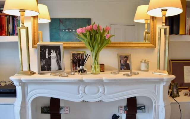 Luxury 3 Bedroom Family Home With Garden