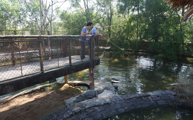 Minera Hot Springs Binh Chau