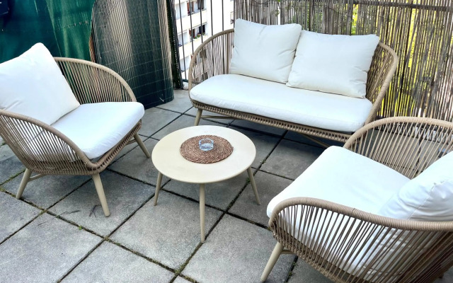 Dachgeschosswohnung mit kostenlosem Parkplatz !