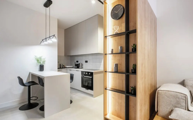 Belmont - 2 Bedroom Apartment in Athens