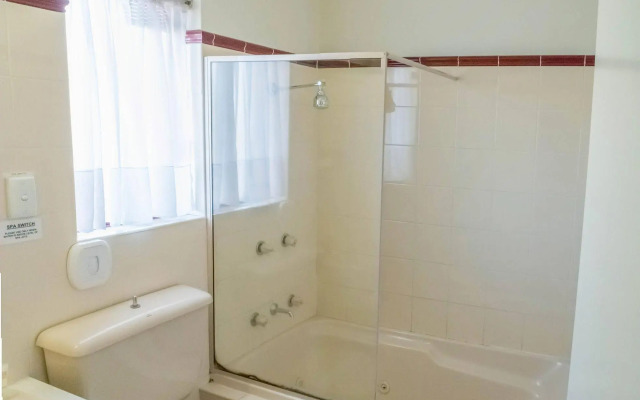 Narrandera Club Motor Inn