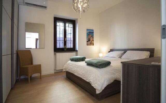 Panoramic Italian Alps Apartment Agape