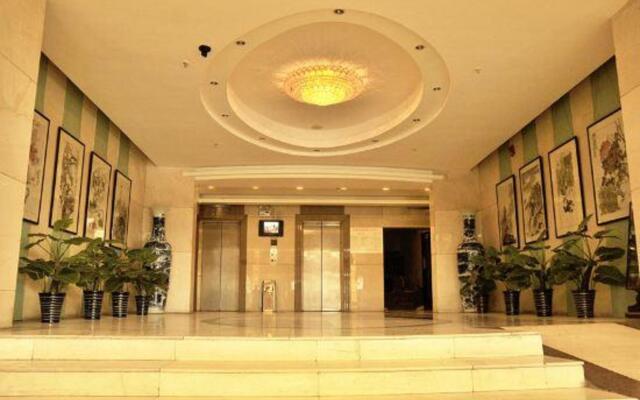 Traffic Business Hotel