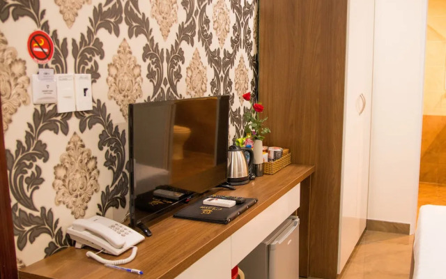 C'Lavie Hotel - Saigon Airport Hotel