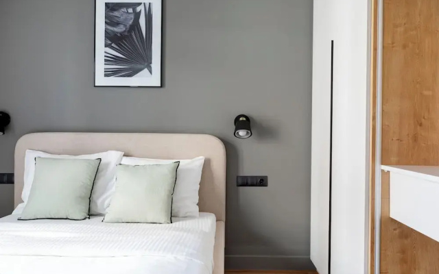 Bask - Chic 2 Bedroom Apt in Athens