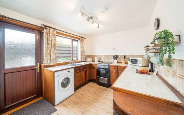 Bellrock View - Traditional Coastal Retreat