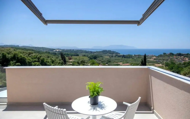 Villa Monolithi Lumiere