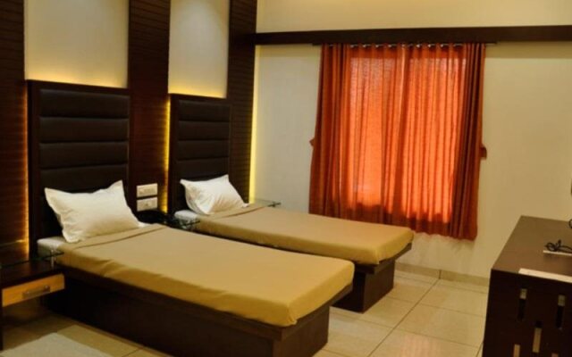 Hotel Anand