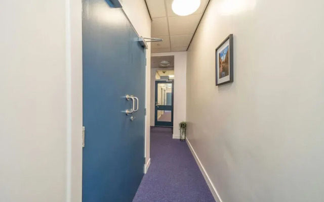 Clova Benmore Apartments
