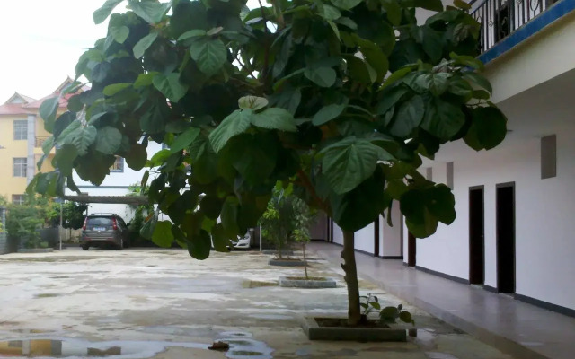Xishuangbanna Longyue Hotel