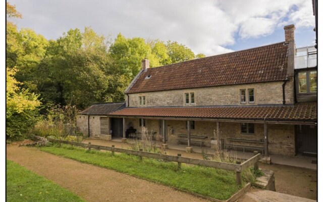Converted Farm Buildings in 250acre Nature Reserve