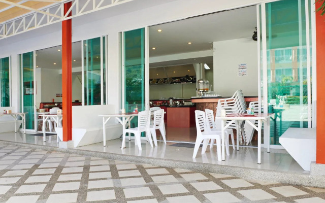 The Trend Kamala Hotel
