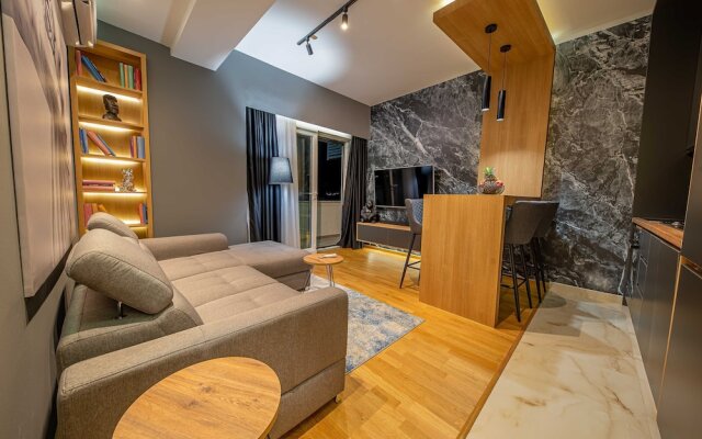 Night Pearl - Deluxe Apartment