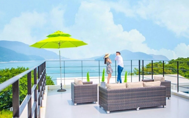 Geojedo Starmarine Pool Villa