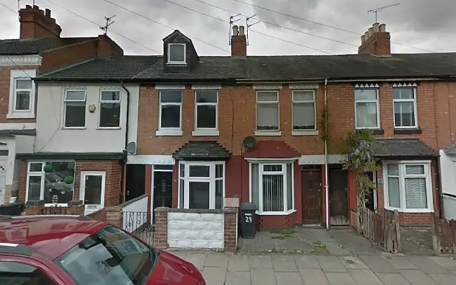 Leicester City House by Paymán Club
