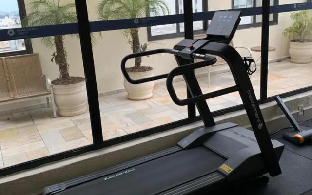 Flat Rua Bela Cintra 1356