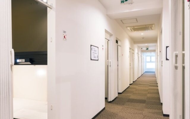 Capsule Hotel CUBE