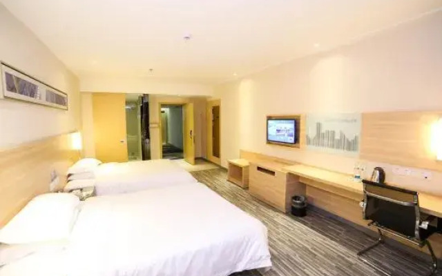 City Comfort Inn Hotel (Yichang China Three Gorges University Shuiyuecheng Shopping Mall)