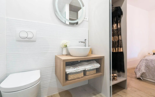 Studio Apartments Petar in old part of town