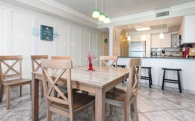 Castaways by Meyer Vacation Rentals