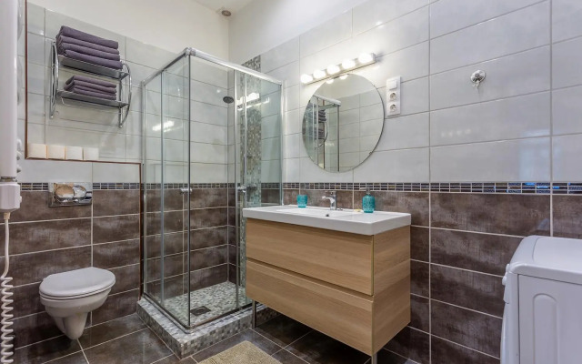 Goldcentral Apartment Dob