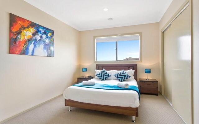 Wyndham Harbour Villa - Melbourne