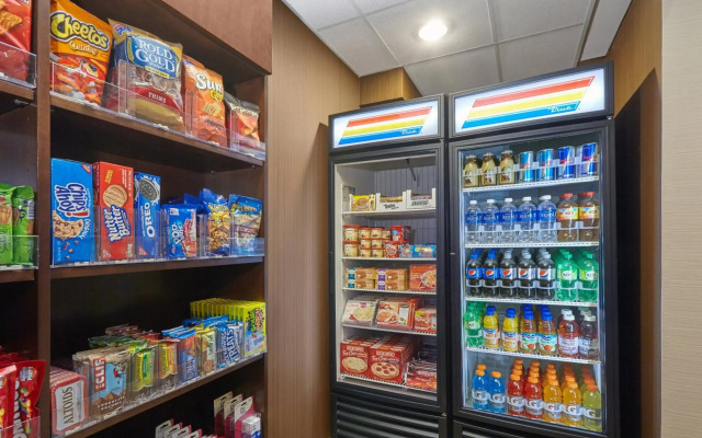 Fairfield Inn & Suites by Marriott Lombard