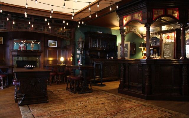 Casia Lodge and Ranch