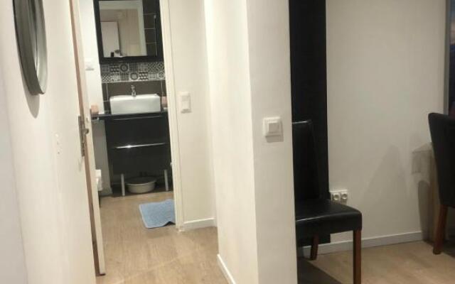 F3 Avec Parking Rouen Cote Dock76