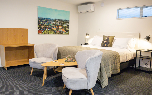 Milano Motor Lodge – Guest Rooms – Christchurch