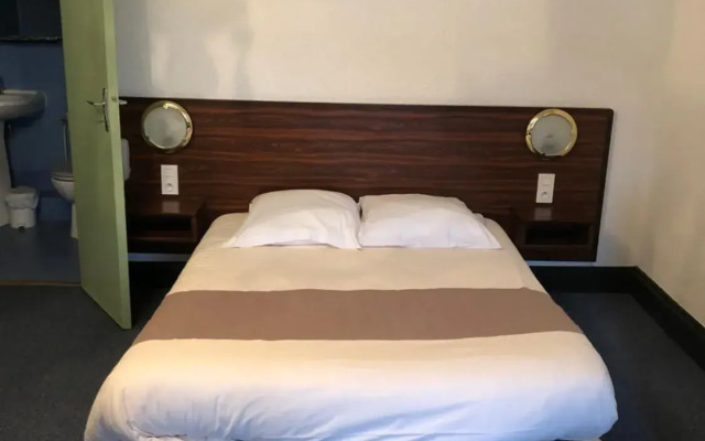 Logis Hôtel des Voyageurs