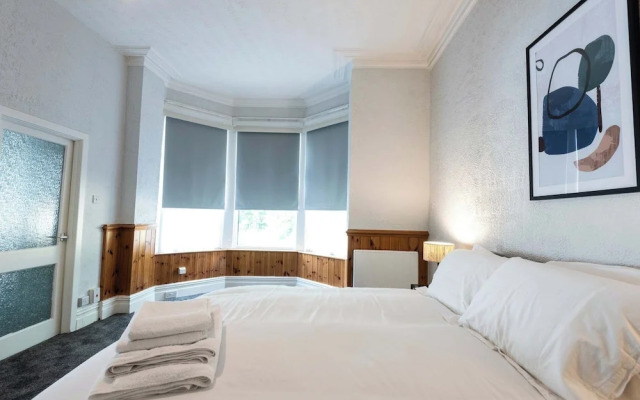 St Andrews by Guestz