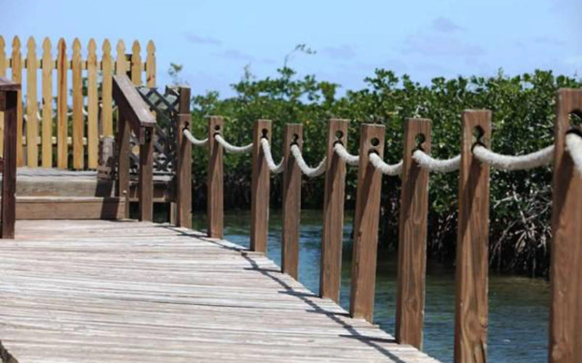 Fisher Inn Resort & Marina