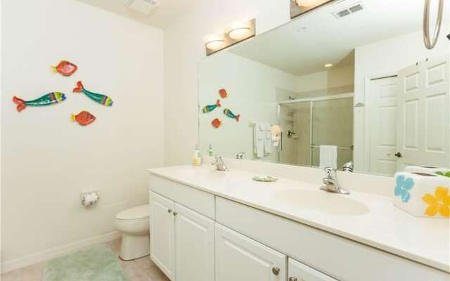 Canopy Walk 1012 - Three Bedroom Condo