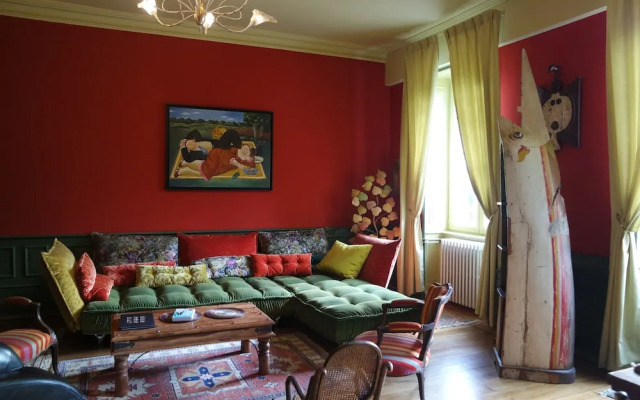 Villa Rhôna