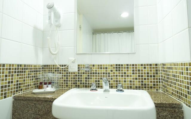 Savoy Othon Lite