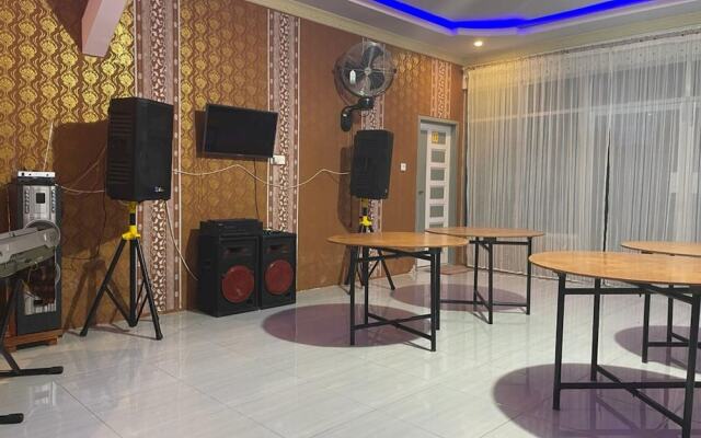 Hotel O Lima Saudara Syariah