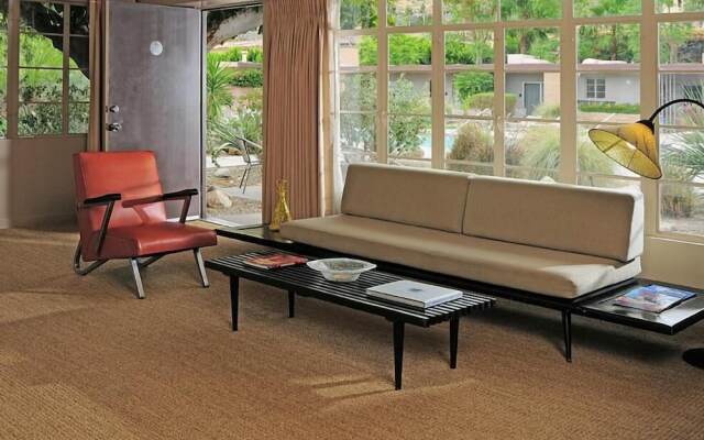 The Hideaway 21 and Over