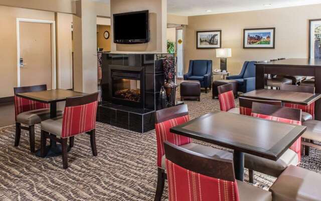 Comfort Inn Belle Vernon