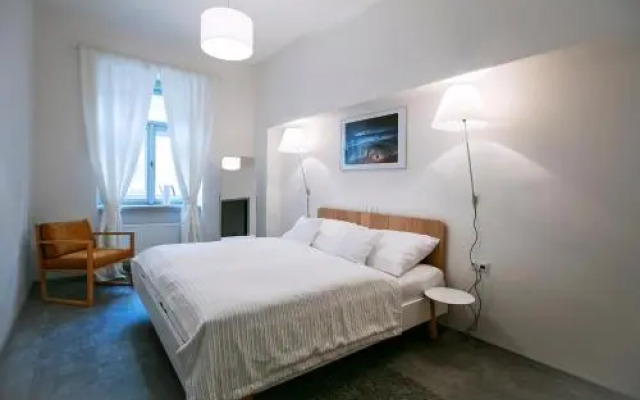 Apartments At The Blue Duckling