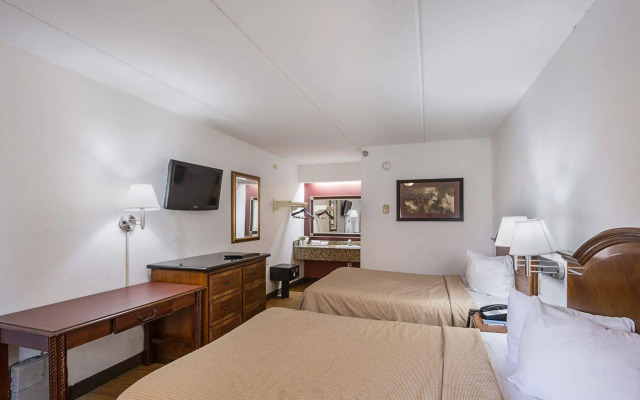 Red Roof Inn Tampa Busch