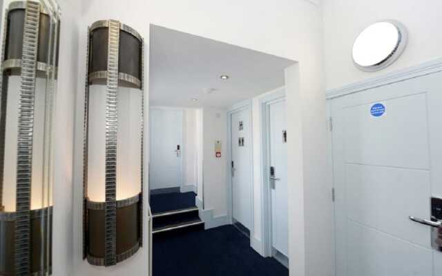 Southsea Rocks Hotel
