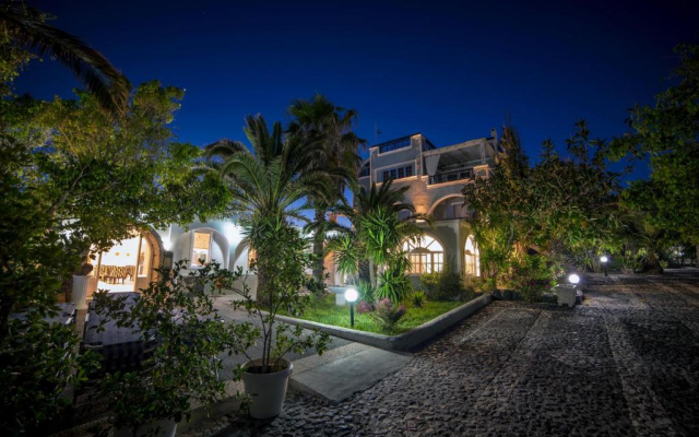 Pantheon Hotel