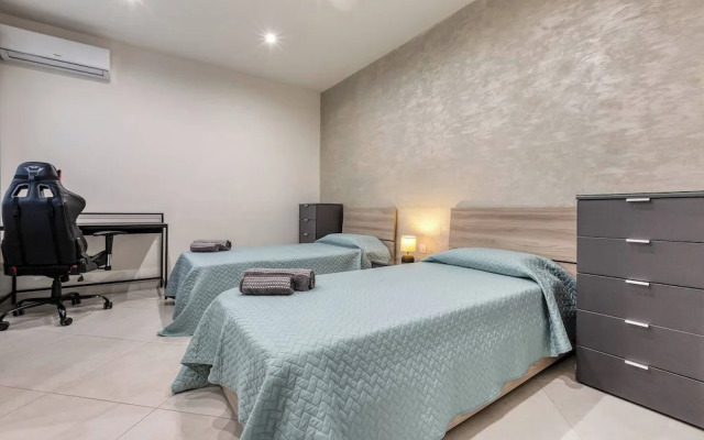 Luxury 3 BR Apt in Gzira Near Sliema - Stjulians